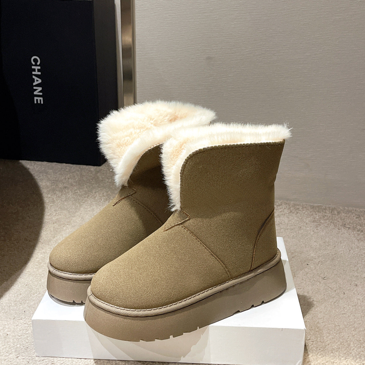 Winter Warm Snow Boots New Fashion Foldable Fleece Cotton Shoes For Women Plus Velvet And Thickened Plush Ankle Boots Image