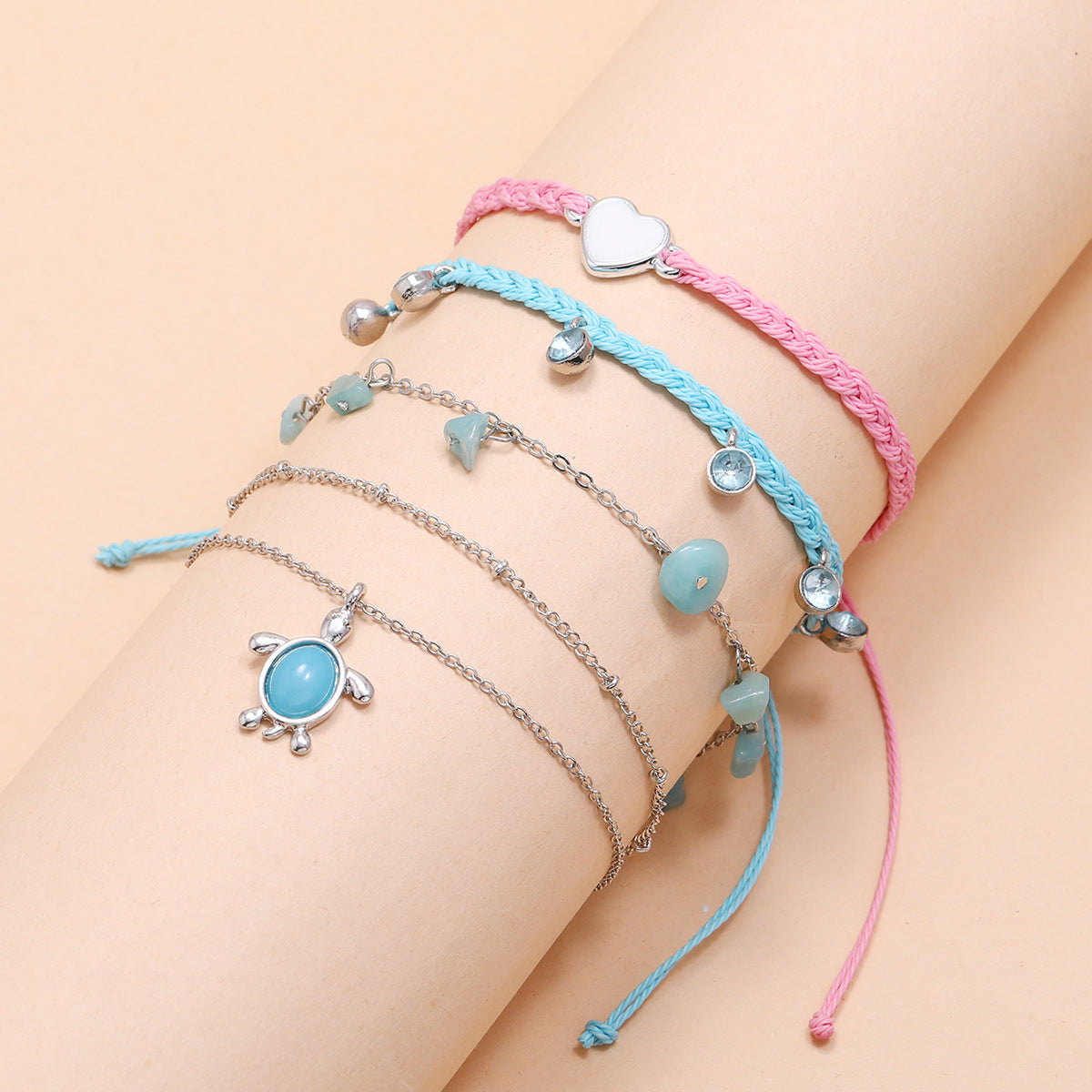 Fashion Hand-woven Blue Love Foot Rope Natural Gravel Image