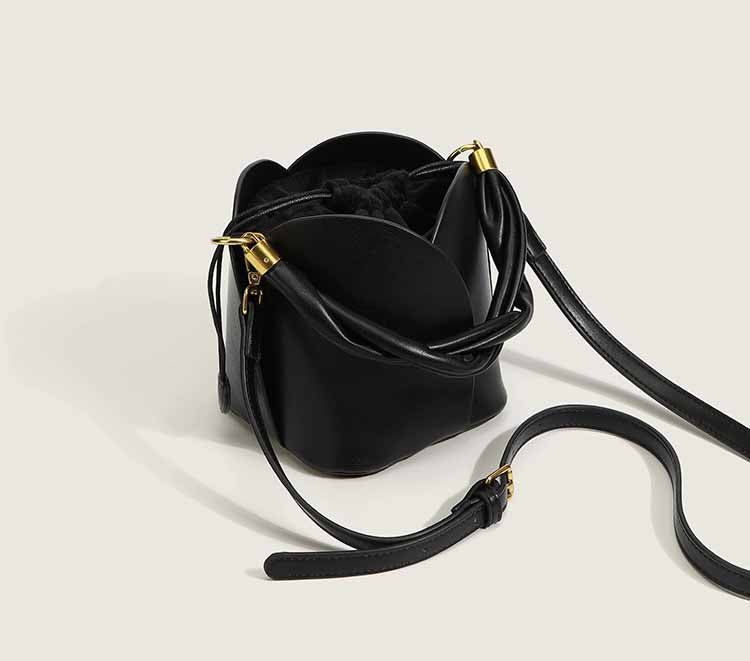 Style Fashion Women Bag In Handbags Genuine Leather Tote Sling Shoulder Ladies Handbag Luxury Flowers Design Bucket Bags Image